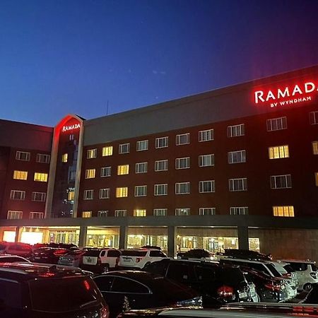Ramada By Wyndham Suanbo Hotel Chungju Exterior foto
