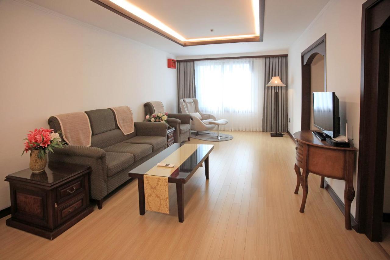 Ramada By Wyndham Suanbo Hotel Chungju Exterior foto